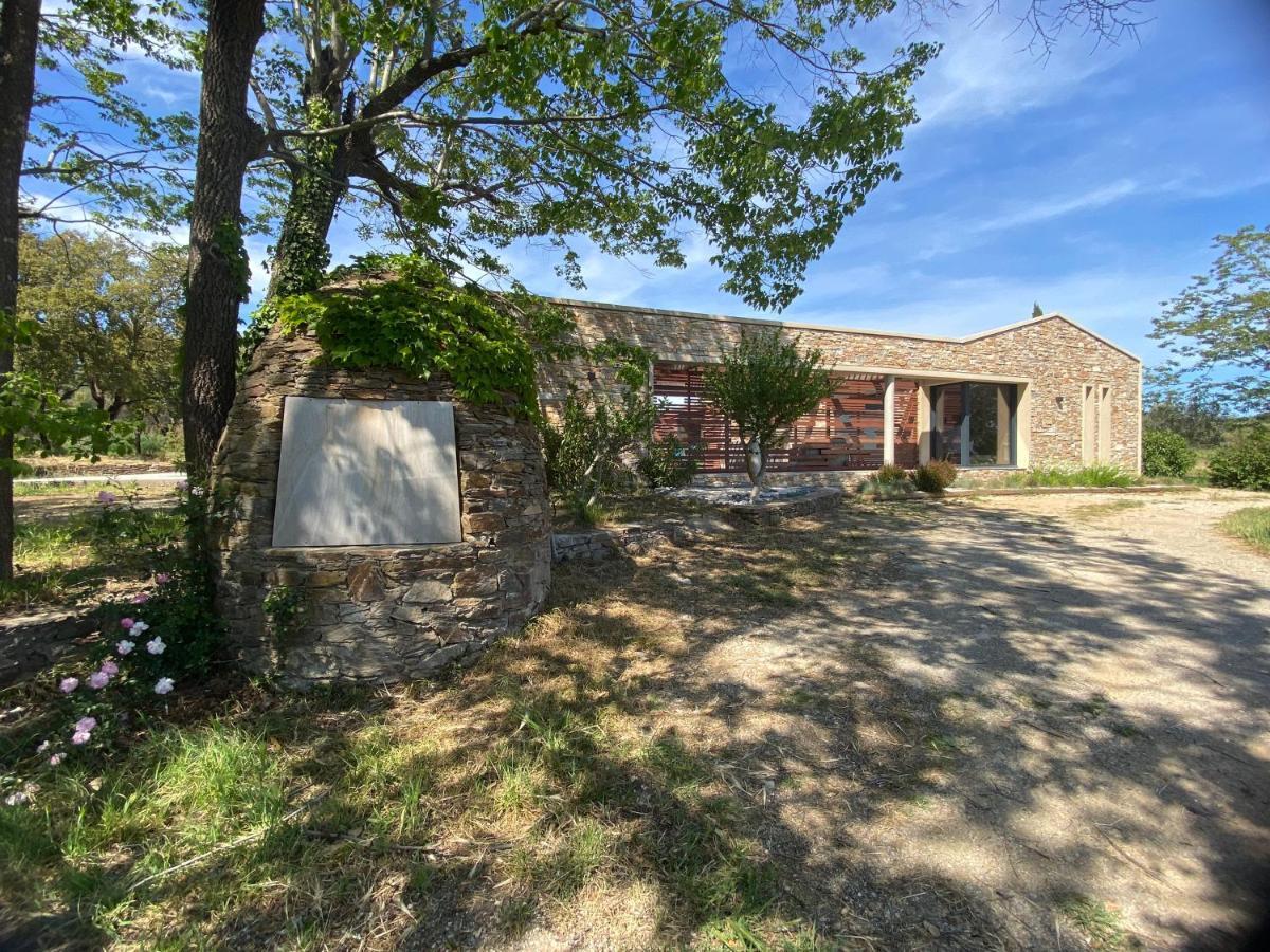 Magnifique Villa Avec Piscine Au Coeur Des Vignes Cogolin Exterior photo