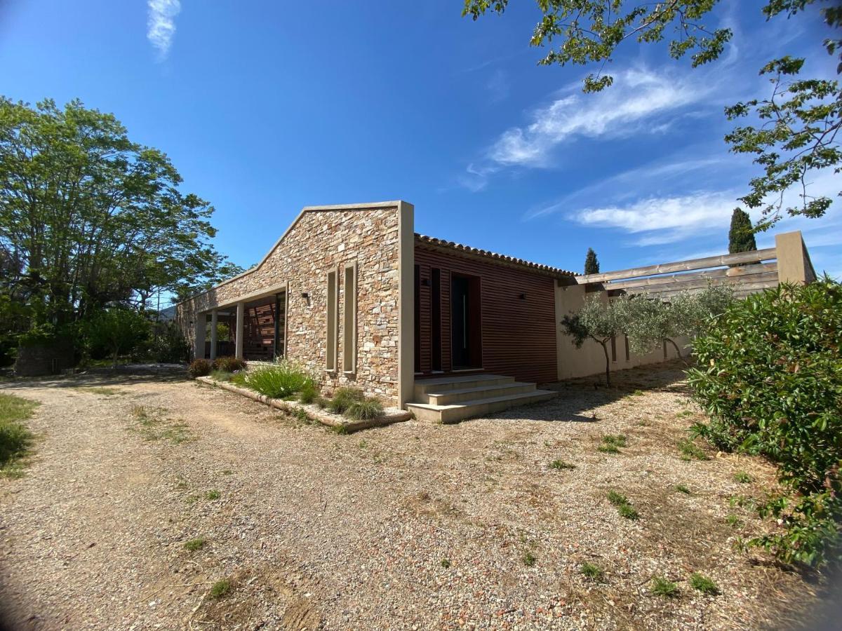 Magnifique Villa Avec Piscine Au Coeur Des Vignes Cogolin Exterior photo