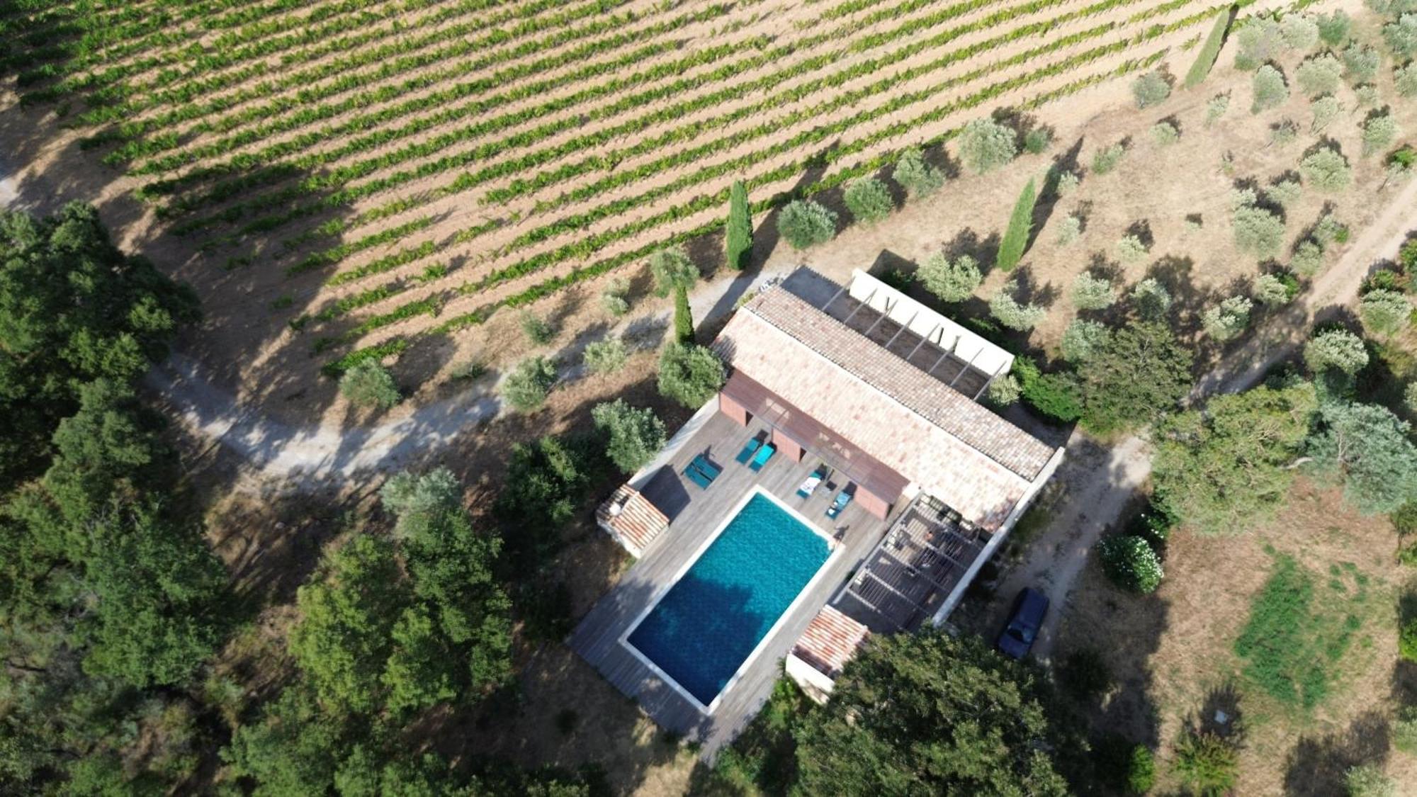 Magnifique Villa Avec Piscine Au Coeur Des Vignes Cogolin Exterior photo